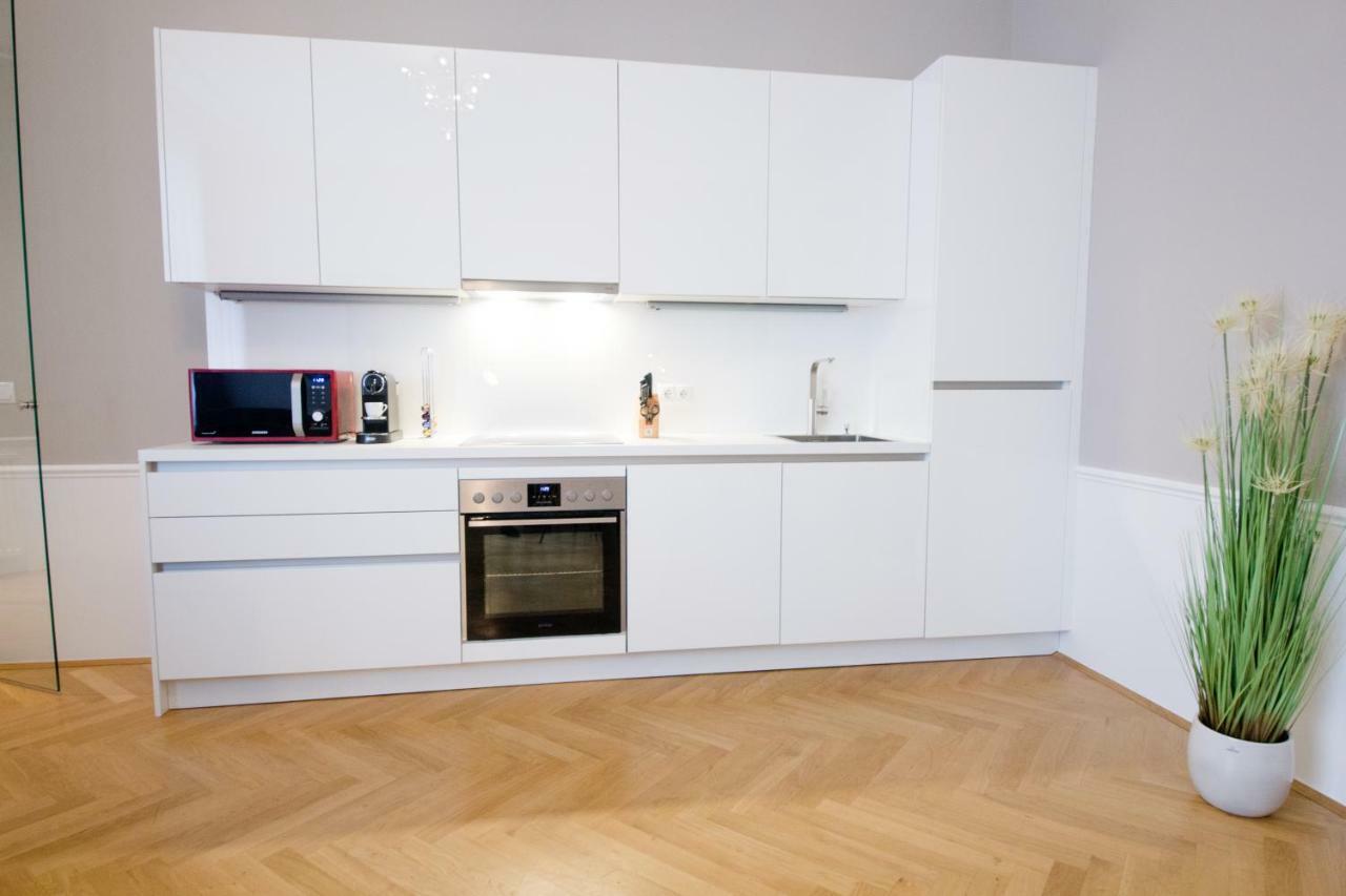 Studio Apartments Naschmarkt Wien Exterior foto