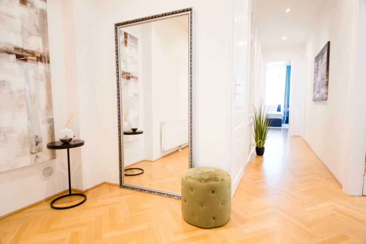 Studio Apartments Naschmarkt Wien Exterior foto